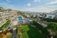 Ayaz Suites - Condos