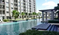 Chaopraya river side, best price(MRT purple line) - Pools