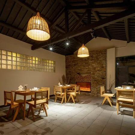 Jiande Lanqing Shiguang B&B