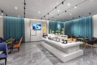in Hotel (Xiangyang Erqi Store)