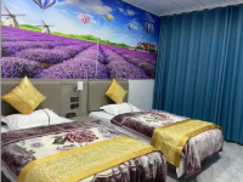 Funing Muyang Jiajun Hotel