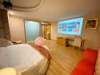 Linquan Junhao Hotel
