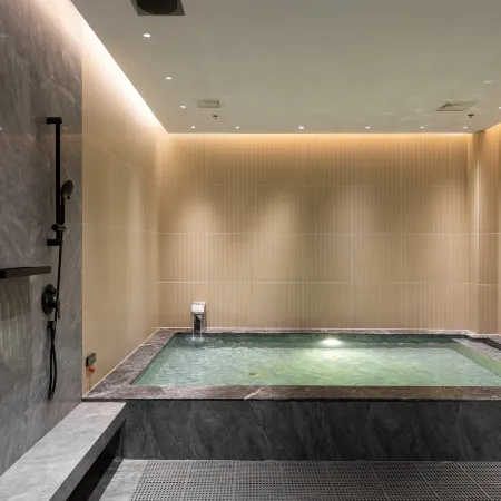 Dali Old City Yueshan Haiban Villa Luxury Hotel