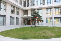 Winart Life service apartment