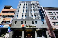 Dragon River Hotel Hotels in Shuili Township