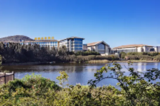 Qilin Rongyu International Hotel