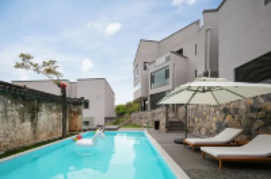 Ruo Yin•Natural Oxygen Bar Home Stay