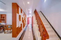 Beihai Her Small Courtyard Homestay (Qiaogang Fengqing Street International Passenger Port Branch)