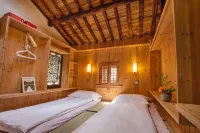 Xidi No.3 Town Artist Homestay