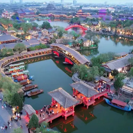 Ji Hotel (Kaifeng Millennium City Park)