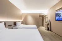 HanTing Hotel (Xuzhou East Station Global Harbor) Hotels in Xuzhou