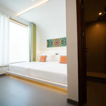 Huixiang Homestay (Tex Bagua City Off Street Store)