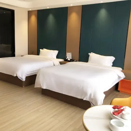 Lufeng Jintaiwan Hotel
