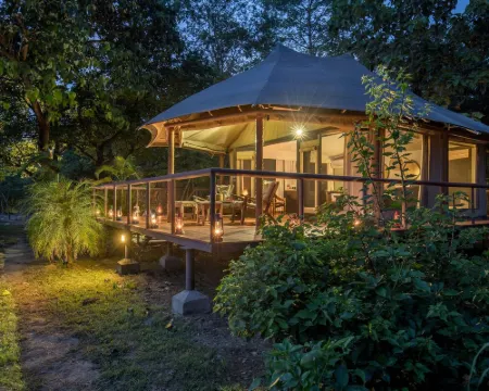 Jagatpur Lodge by Annapurna チトワンのホテル