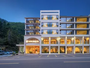 Huangshan Jingyu Shuhuajian Homestay