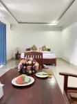 Lisha Riverside Hotel（The Grand Riverside Hotel）