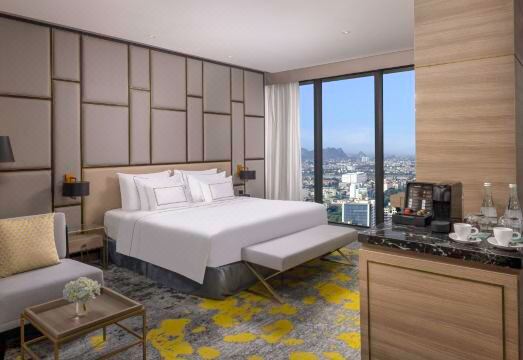 멜리아 빈펄 타인 호아 외관