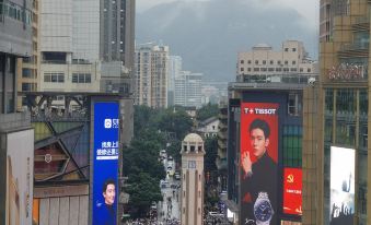 Chongqing Jiefangbei Hongyadong Fuyue Rezen Hotel