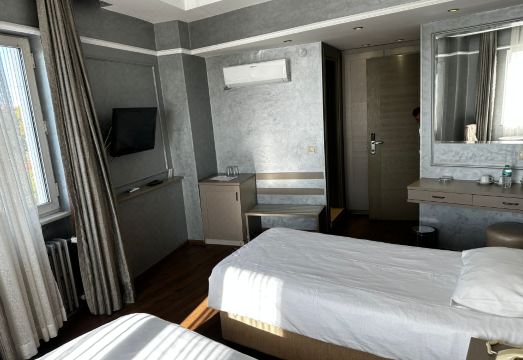 데니즈 오텔 조식 테라스 뷰