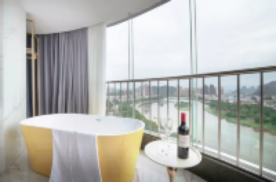 荔浦江景洲際大飯店