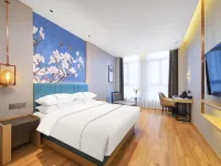 Magnotel Hotel (Gushi Xinhe Shijicheng) Hotels in Gushi County
