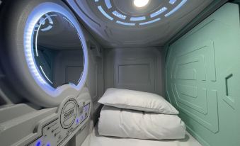 Sleeping Space Capsule Hotel (Fuzhou Changle Airport)