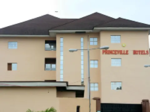 普林斯維爾酒店 卡拉巴爾酒店