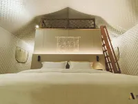 Shiyueliang Xinggu Wild Luxury Homestay Hotels in Fugong