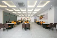 Vienna International Hotel (LinZhi Motuo Branch) Hotels in Motuo