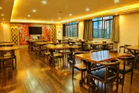 루린 호텔 쿠얼러 신장 쿠얼러 호텔