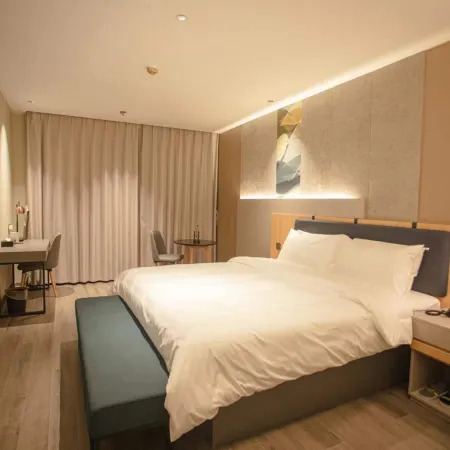 Homeinn Selected Hotel (Xuyi Keijie Guomao Suning Plaza)