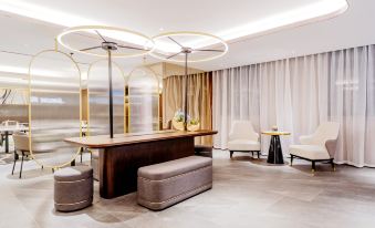 Homeinn Plus Hotel (Wenhainan Road Subway Station Hangzhou)