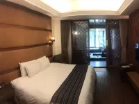 Bali Nature Spa Hotspring Resort Hotels near Guguan