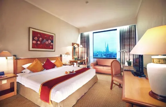 梅納拉半島酒店