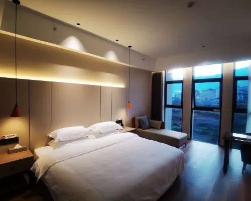 Xinderui Hotel Hotels in Dechang