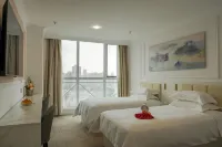 Magnificent International Hotel(Xintiandi People's Square) Hotel in zona Shanghai Baiyun Taoist Temple