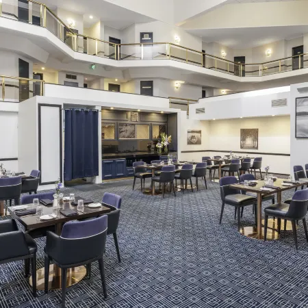 Ramada By Wyndham Diplomat Canberra