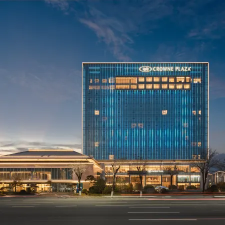 Crowne Plaza SHANGLUO by IHG