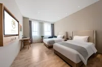 Dushanzi West Tour Impression Hotel
