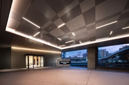 DoubleTree by Hilton Osaka Castle