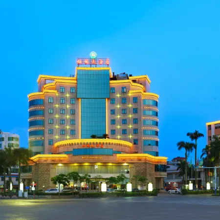 Red Forest Hotel Hepu