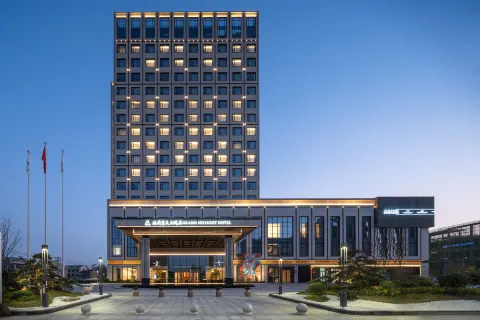 Grand Skylight Hotel Huangmei