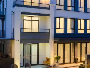 Top 7 Vacation Homes in Zhujiajian