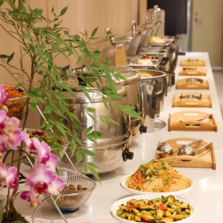 Super 8 Selected Hotel (Qishi Daguanyuan Kashgar Leining International Airport Branch)