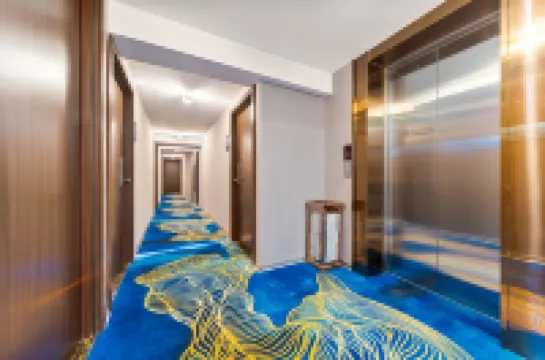 聖羅灣飯店（哈爾濱西站西廣場店）