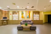 Homeinn Hotel (Zhuanghe Times Square Qiansheng Department Store)