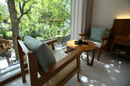 Qingchuan county Qingxi town phoenix White House homestay Отели рядом с достопримечательностью «Qingxi Ancient City»