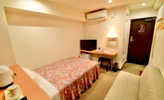 Kyoto Universal Hotel Karasuma