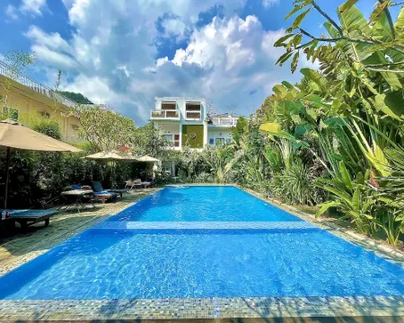 Diva Lombok Resort Hotels in Malaka