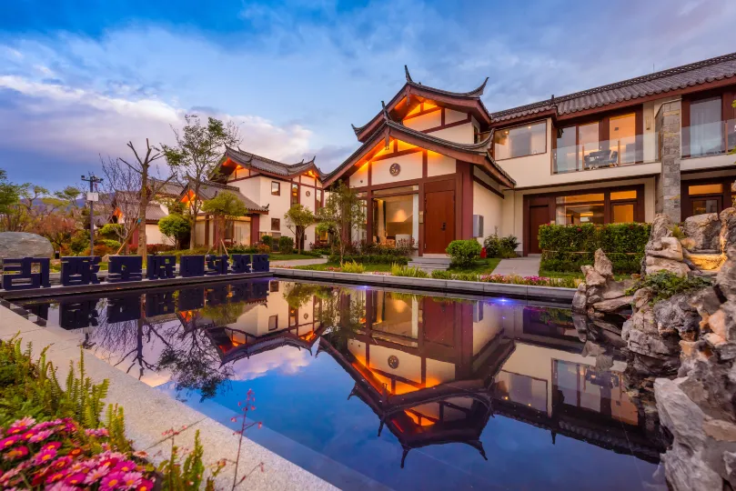 Lijiang Chaoran Garden Villa